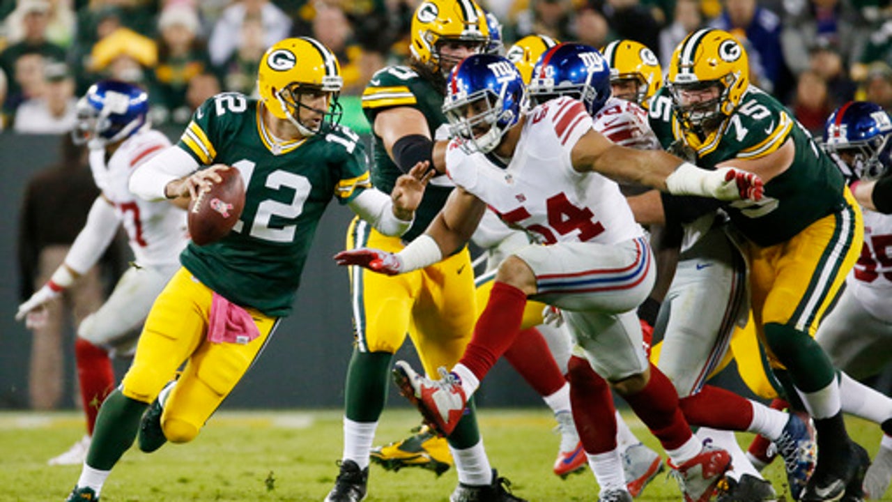 Green Bay Packers rolling behind offensive line